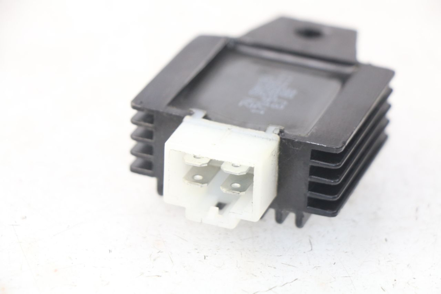 photo de REGLER LICHTMASCHINE EUROCKA FIFTY 50 (2013 - 2022) - Detailansicht des Bauteils