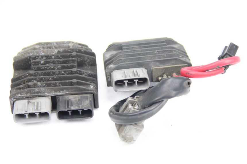 photo de LICHTMASCHINENREGLER YAMAHA FJR ABS 1300 (2006 - 2012) - Detailansicht des Bauteils