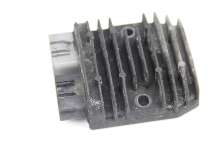 photo de LICHTMASCHINENREGLER YAMAHA FJR ABS 1300 (2006 - 2012) - Zoom auf Gebrauchszustand