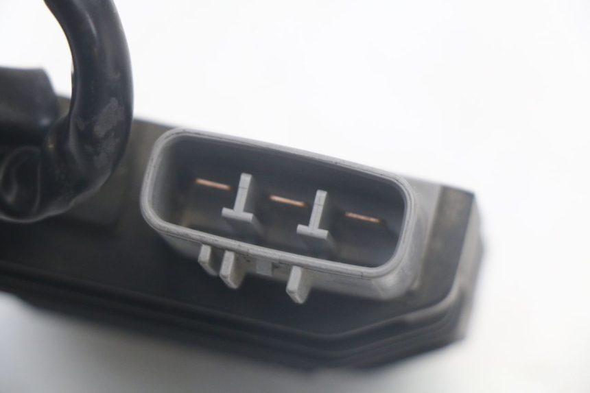 photo de LICHTMASCHINENREGLER YAMAHA FJR ABS 1300 (2006 - 2012) - Details der Befestigungspunkte