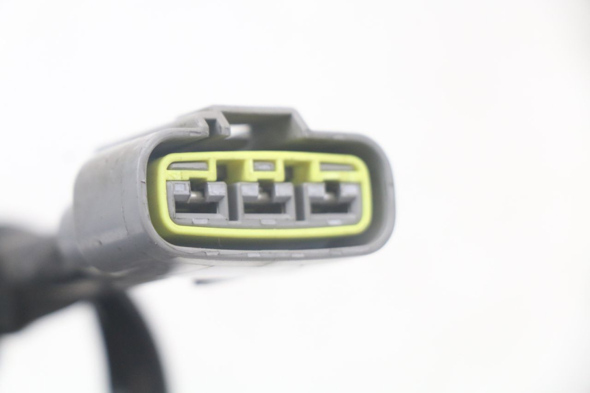 photo de LICHTMASCHINENREGLER YAMAHA FJR ABS 1300 (2006 - 2012) - Oberflächenzustand und Material