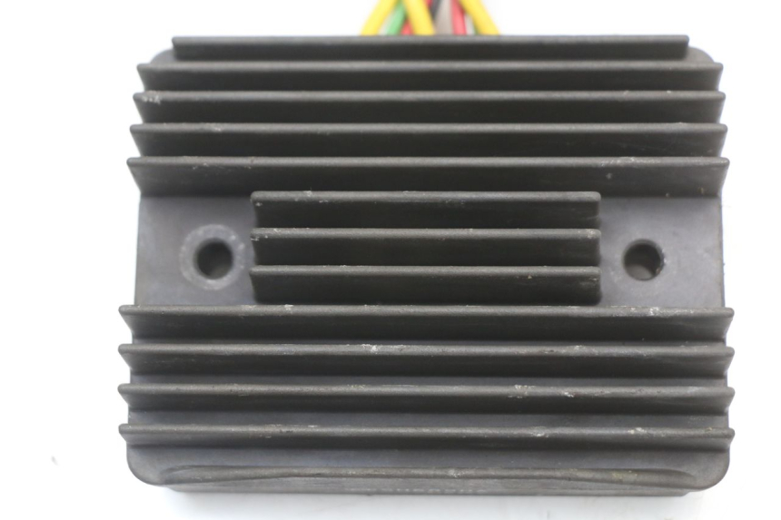 photo de REGLER LICHTMASCHINE HONDA FJS SILVER WING SILVERWING 400 (2005 - 2008) - Detailansicht des Bauteils