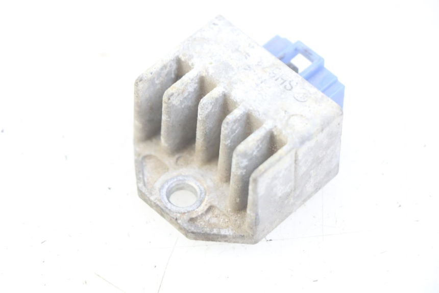 photo de SPANNUNGSREGLER MBK FLIPPER 50 (2004 - 2012) - Zoom auf Gebrauchszustand