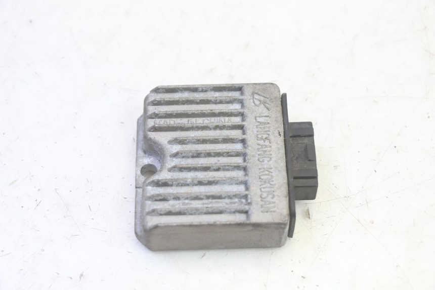 photo de LADEREGLER PIAGGIO FLY 4T 50 (2013 - 2017) - Detailansicht des Bauteils