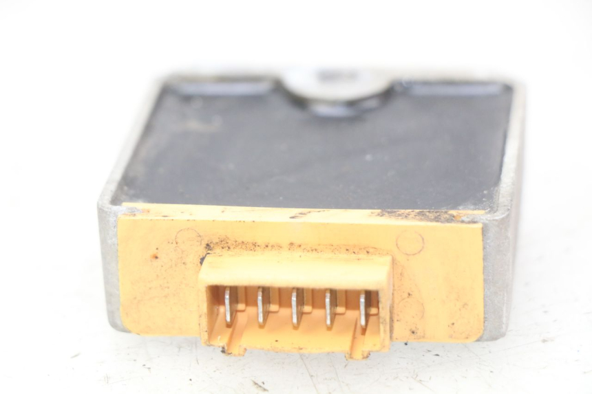 photo de LICHTMASCHINENREGLER PIAGGIO FLY 100 (2006 - 2010) - Detailansicht des Bauteils