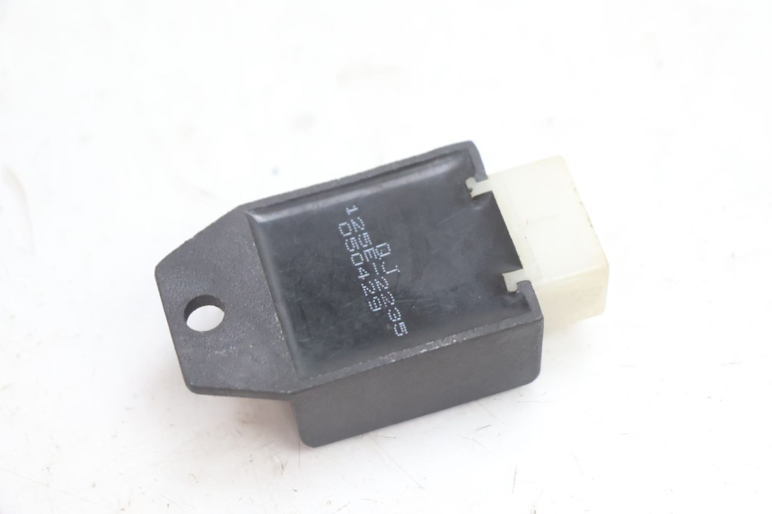 photo de REGLER LICHTMASCHINE KEEWAY FOCUS 50 (2006 - 2009) - Alternative Perspektive