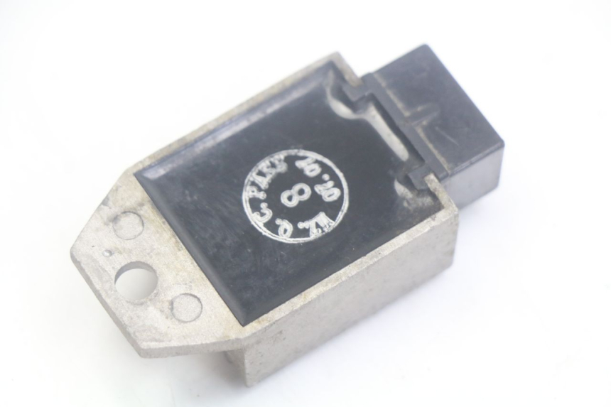 photo de REGLER LICHTMASCHINE BAOTIAN FRESH 50 (2004 - 2012) - Zoom auf Gebrauchszustand