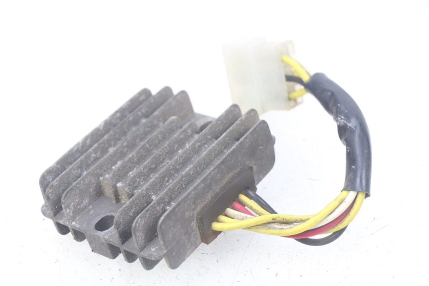 photo de REGLER LICHTMASCHINE SACHS FY125T FY T 125 (2007 - 2011) - Detailansicht des Bauteils