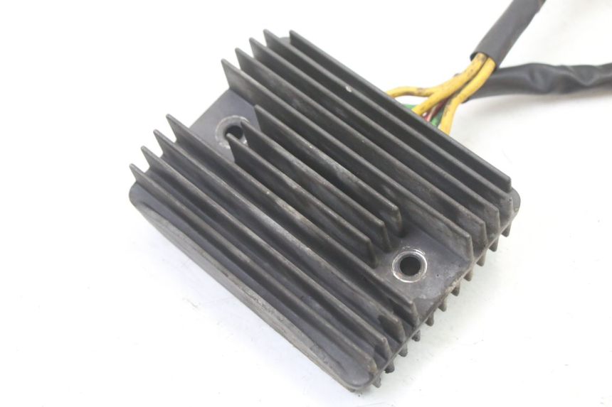 photo de REGLER LICHTMASCHINE GILERA NEXUS 300 (2008 - 2013) - Detailansicht des Bauteils