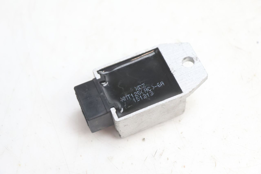 photo de REGLER LICHTMASCHINE VASTRO GP 2T 50 (2013 - 2017) - Alternative Perspektive