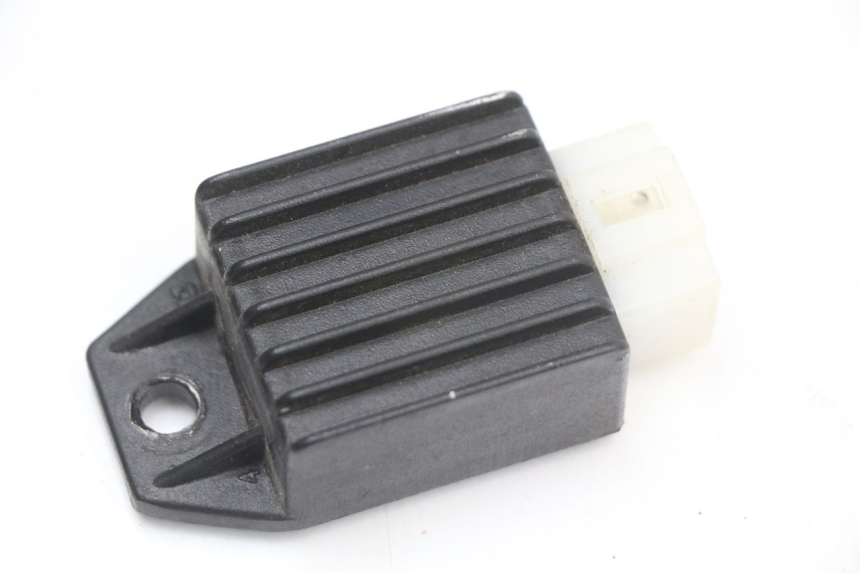 photo de LADEREGLER TNT MOTOR GRIDO 2T 50 (2010 - 2019) - Detailansicht des Bauteils