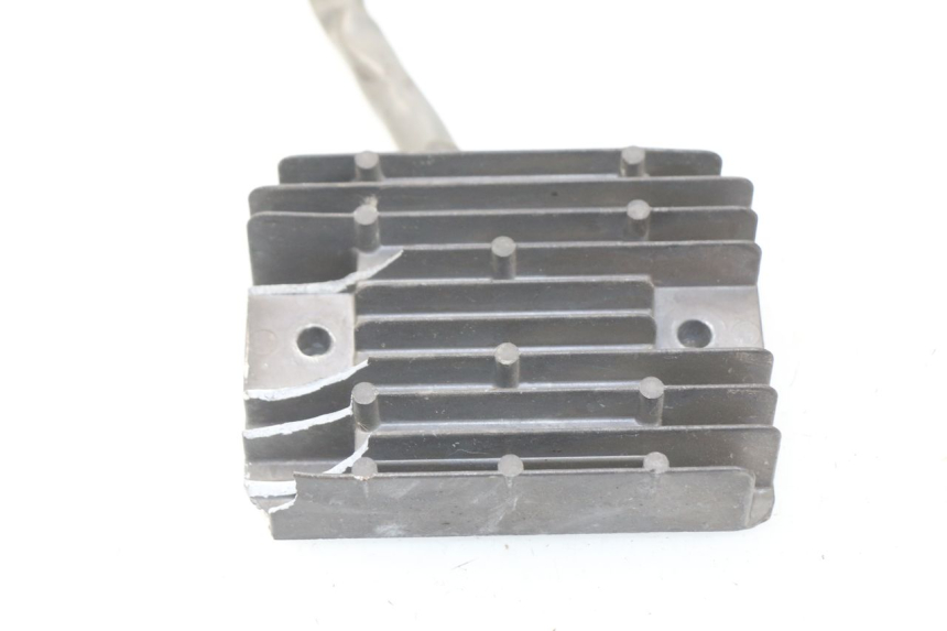 photo de REGLER LICHTMASCHINE SUZUKI GSX-R GSXR 600 (2001 - 2003) - Detailansicht des Bauteils