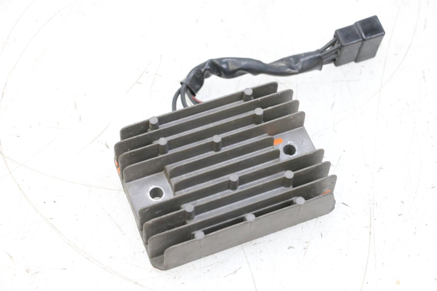 photo de REGLER LICHTMASCHINE SUZUKI GSXR GSX-R 1000 (2003 - 2004) - Gesamtansicht des Produkts