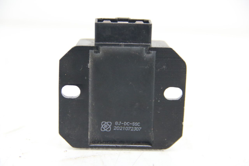 photo de LICHTMASCHINENREGLER JM MOTORS GT LINE 4T 50 (2021 - 2023) - Zoom auf Gebrauchszustand