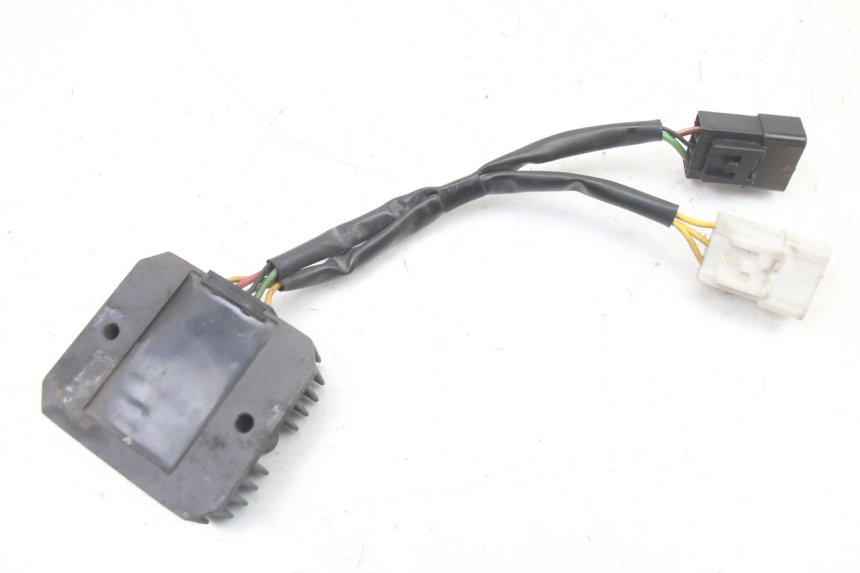 photo de LICHTMASCHINENREGLER HONDA FES S-WING SWING ABS 125 (2007 - 2015) - Alternative Perspektive