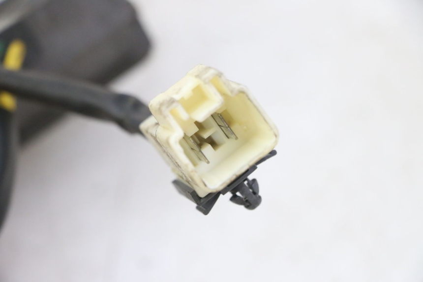 photo de REGLER LICHTMASCHINE PIAGGIO IE MP3 YOURBAN 300 (2011 - 2016) - Alternative Perspektive