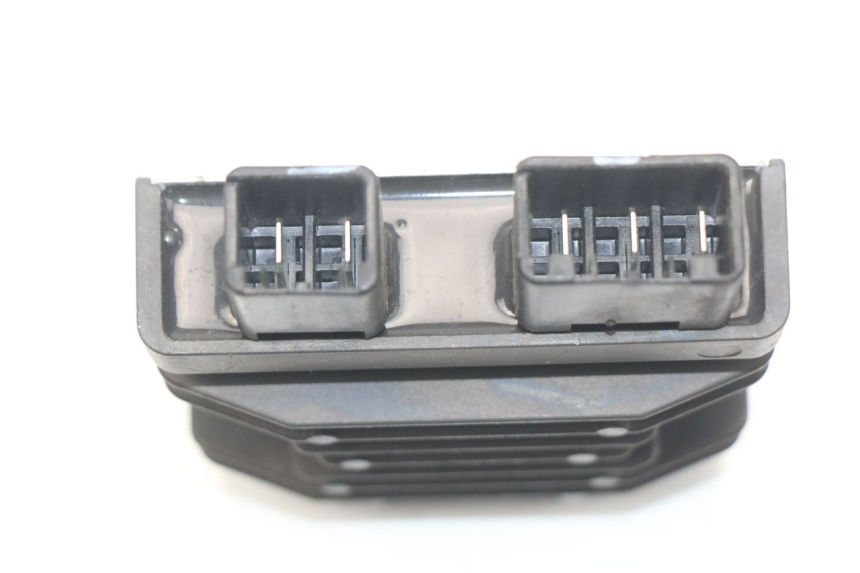 photo de LADEREGLER HONDA INTEGRA NC D 750 (2016 - 2018) - Zoom auf Gebrauchszustand