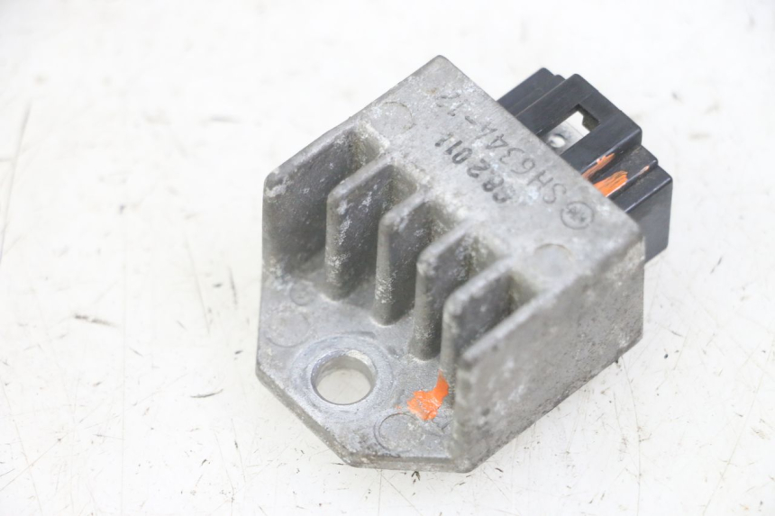 photo de REGLER LICHTMASCHINE PEUGEOT JET FORCE CARBU 50 (2003 - 2016) - Alternative Perspektive