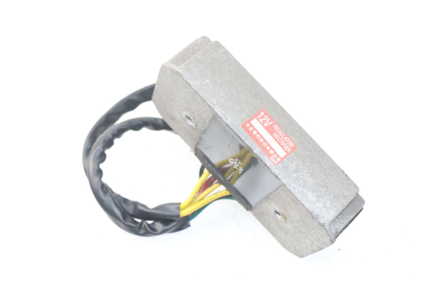 photo de REGLER LICHTMASCHINE SYM JOYMAX 250 (2013 - 2017) - Alternative Perspektive