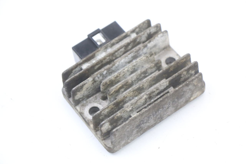 photo de REGLER LICHTMASCHINE KAWASAKI KDX 125 (1990 - 1991) - Detailansicht des Bauteils