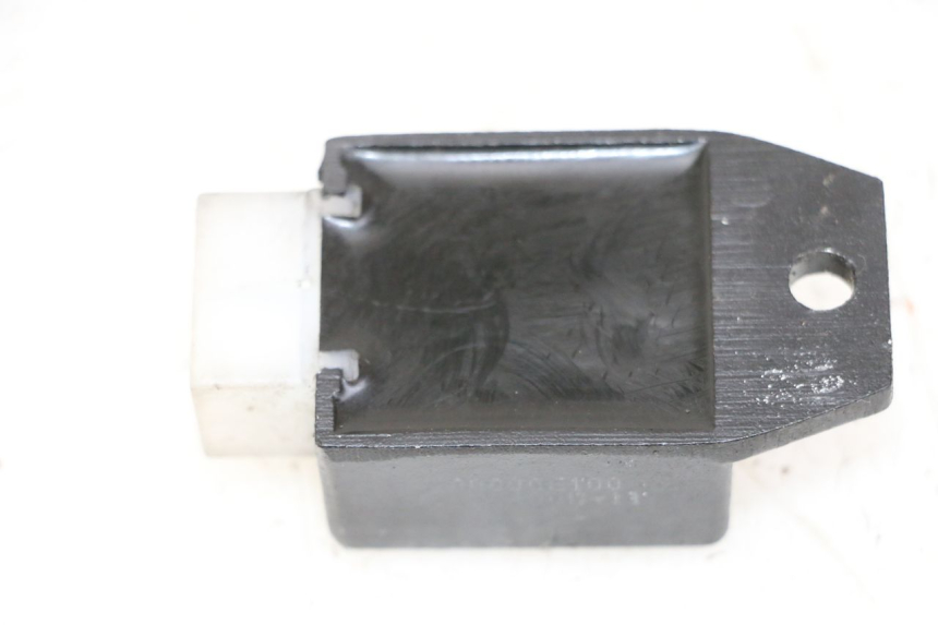 photo de SPANNUNGSREGLER PEUGEOT KISBEE 2T 50 (2010 - 2017) - Alternative Perspektive