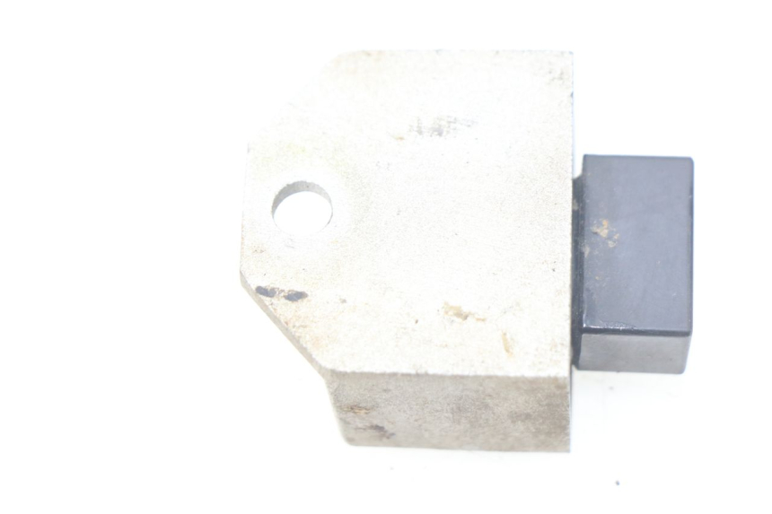 photo de LICHTMASCHINENREGLER PEUGEOT KISBEE 4T 50 (2010 - 2017) - Zoom auf Gebrauchszustand