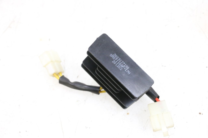 photo de LICHTMASCHINENREGLER PEUGEOT KISBEE 4T 50 (2018 - 2022) - Alternative Perspektive