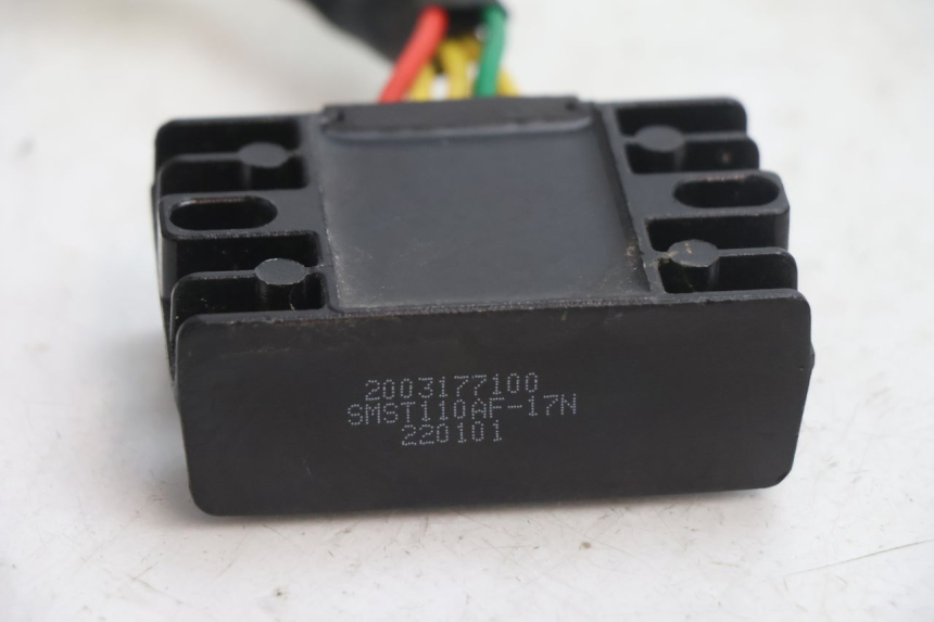 photo de LICHTMASCHINENREGLER PEUGEOT KISBEE 4T 50 (2018 - 2022) - Alternative Perspektive