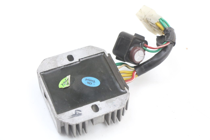 photo de REGLER LICHTMASCHINE PIAGGIO LIBERTY 4T 50 (2018 - 2021) - Detailansicht des Bauteils