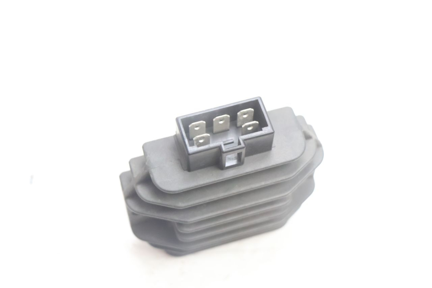 photo de REGLER LICHTMASCHINE PIAGGIO LIBERTY 125 (1998 - 2008) - Technische Nahaufnahme