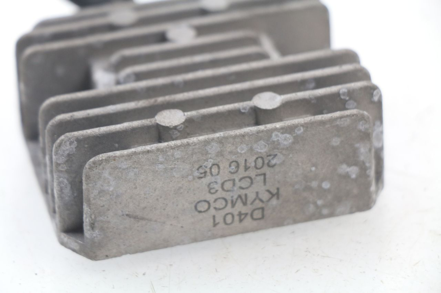 photo de LICHTMASCHINENREGLER KYMCO LIKE 125 (2009 - 2016) - Zoom auf Gebrauchszustand