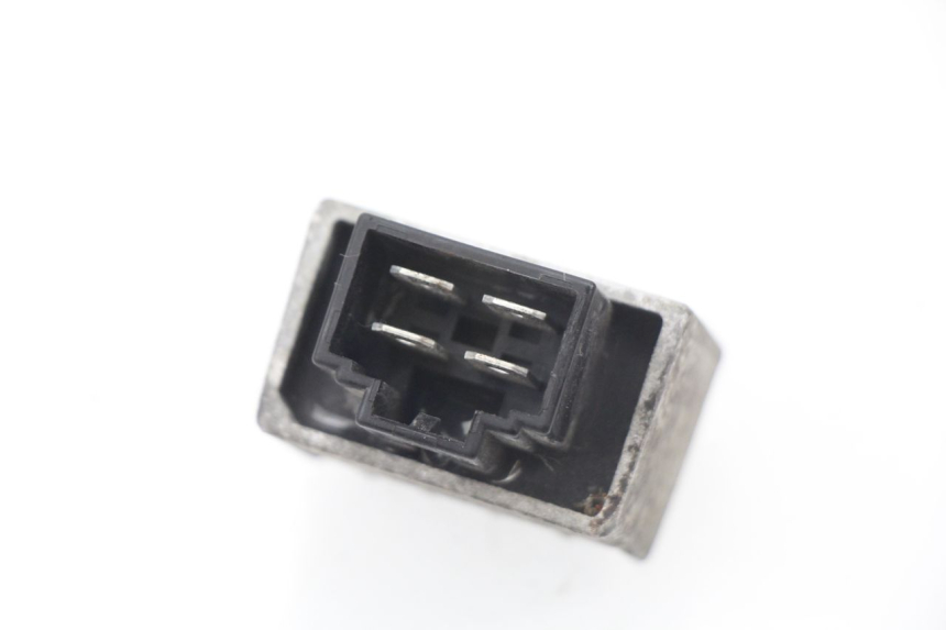 photo de LICHTMASCHINENREGLER PEUGEOT LUDIX 50 (2005 - 2007) - Zoom auf Gebrauchszustand