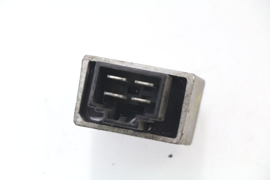 photo de LICHTMASCHINENREGLER PEUGEOT LUDIX 50 (2008 - 2017) - Zoom auf Gebrauchszustand