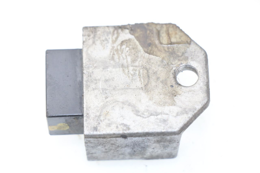 photo de LICHTMASCHINENREGLER PEUGEOT LUDIX 50 (2005 - 2007) - Detailansicht des Bauteils