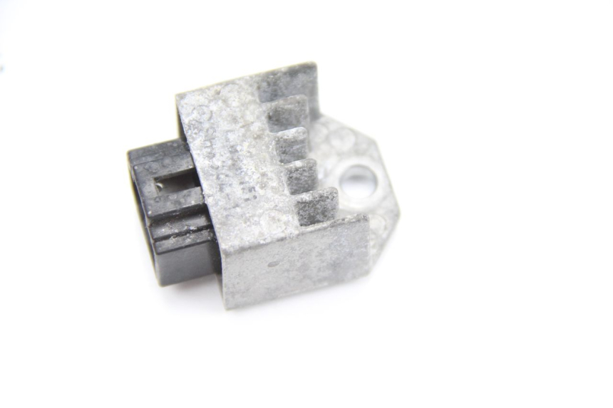 photo de LICHTMASCHINENREGLER PEUGEOT LUDIX 50 (2008 - 2017) - Detailansicht des Bauteils