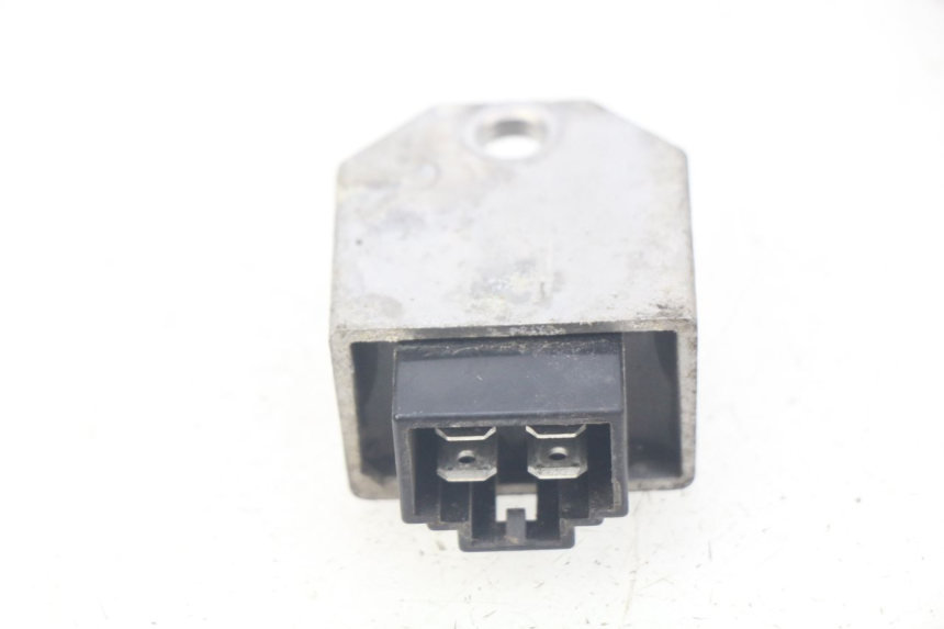 photo de LICHTMASCHINENREGLER PEUGEOT LUDIX 50 (2008 - 2017) - Detailansicht des Bauteils