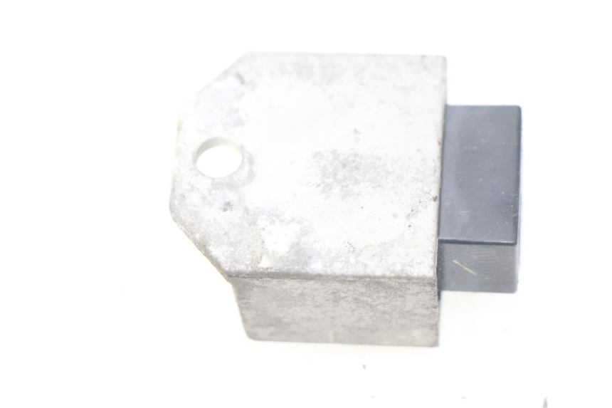 photo de LICHTMASCHINENREGLER PEUGEOT LUDIX 50 (2005 - 2007) - Zoom auf Gebrauchszustand