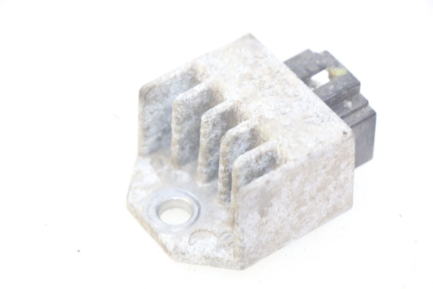 photo de LICHTMASCHINENREGLER PEUGEOT LUDIX 50 (2005 - 2007) - Zoom auf Gebrauchszustand