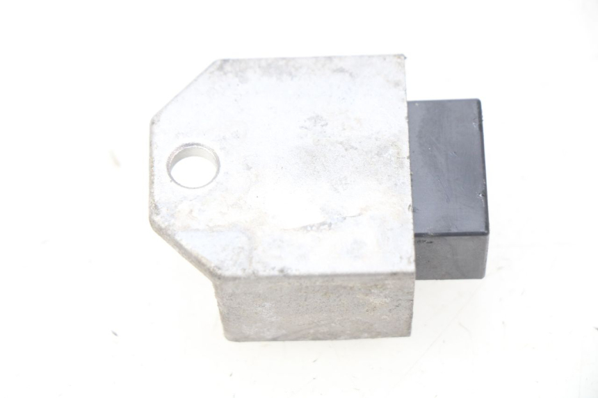 photo de LICHTMASCHINENREGLER PEUGEOT LUDIX 50 (2008 - 2017) - Zoom auf Gebrauchszustand