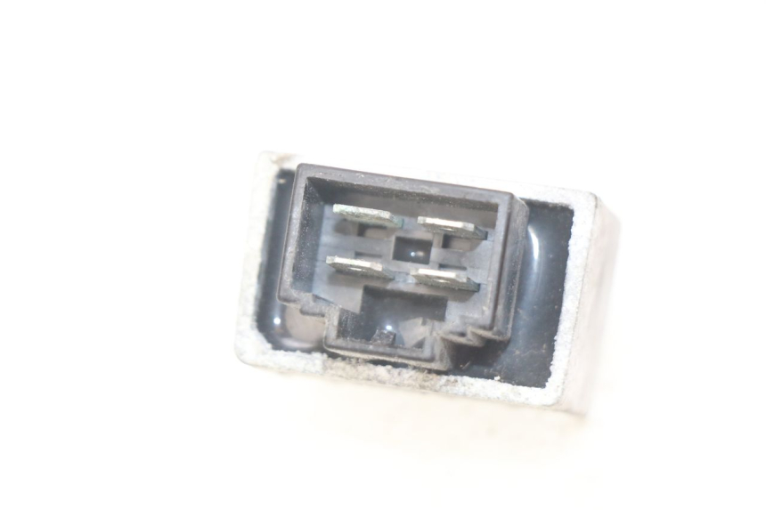 photo de LICHTMASCHINENREGLER PEUGEOT LUDIX 50 (2008 - 2017) - Zoom auf Gebrauchszustand