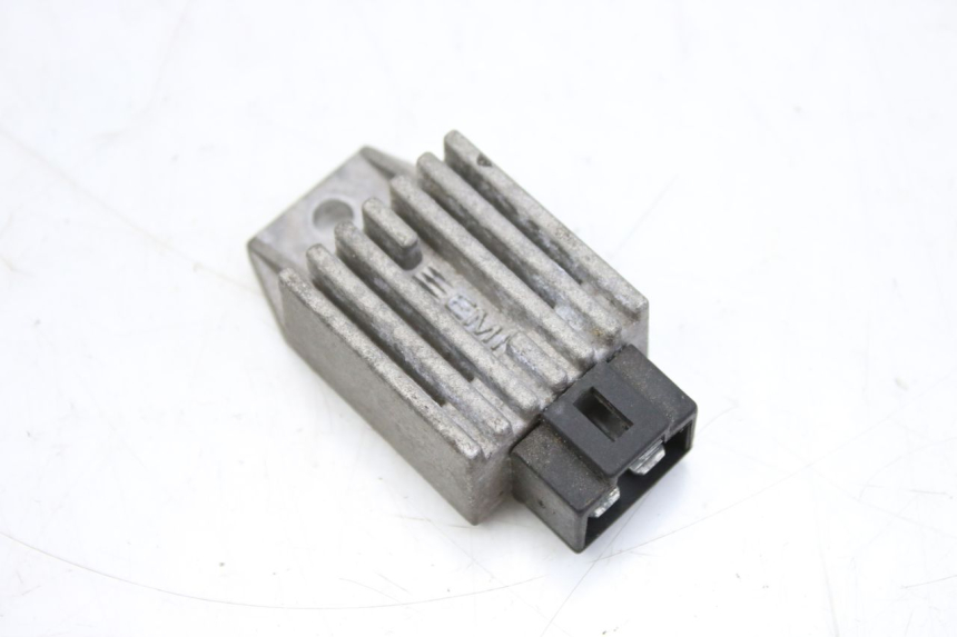 photo de LICHTMASCHINENREGLER PEUGEOT LUDIX 50 (2008 - 2017) - Hauptansicht