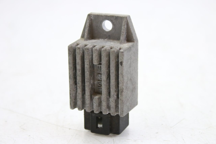 photo de LICHTMASCHINENREGLER PEUGEOT LUDIX 50 (2008 - 2017) - Alternative Perspektive