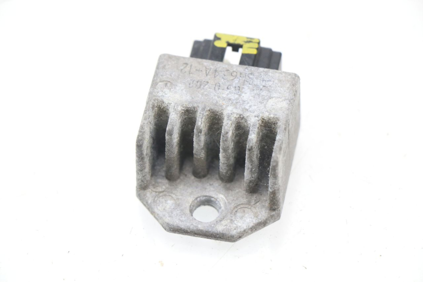 photo de REGLER LICHTMASCHINE PEUGEOT LUDIX ONE 50 (2005 - 2008) - Hauptansicht