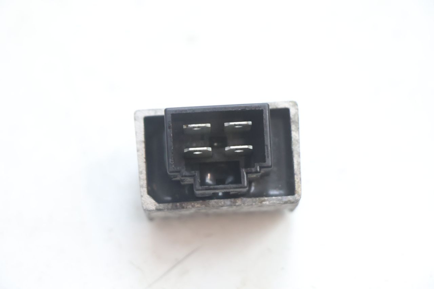photo de LADEREGLER PEUGEOT LUDIX SNAKE 2T 50 (2004 - 2014) - Zoom auf Gebrauchszustand