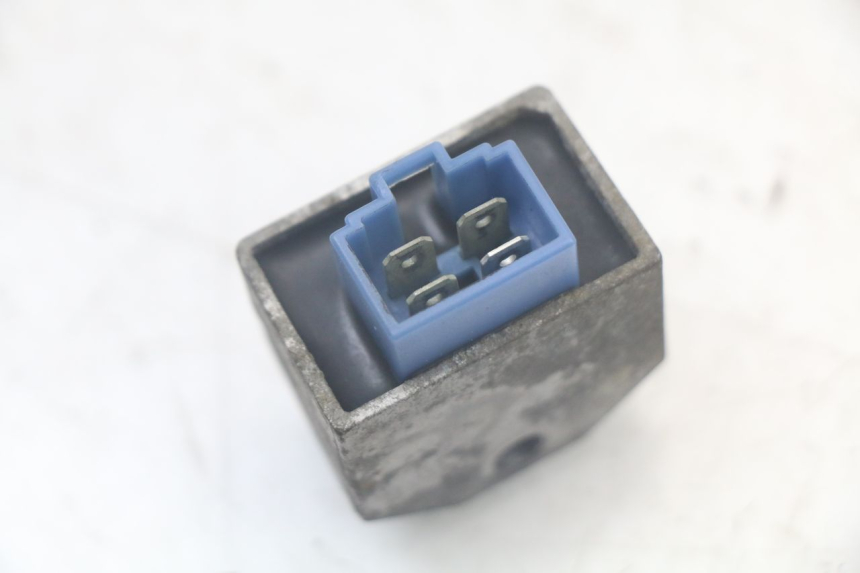 photo de REGLER LICHTMASCHINE MBK MACH G AC 50 (2002 - 2014) - Alternative Perspektive