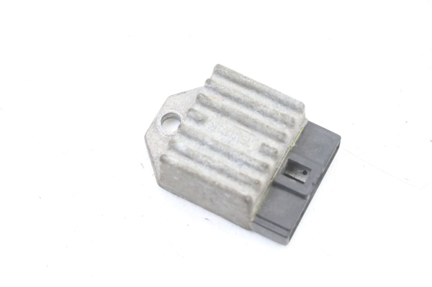 photo de SPANNUNGSREGLER MBK BOOSTER NEXT GENERATION 50 (1995 - 1998) - Hauptansicht