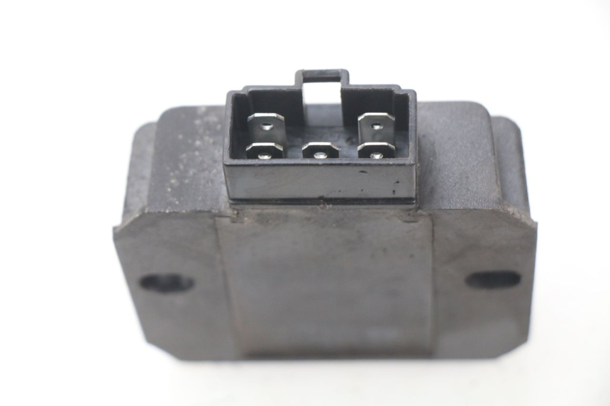 photo de SPANNUNGSREGLER JM MOTORS MIA 50 (2017 - 2020) - Zoom auf Gebrauchszustand