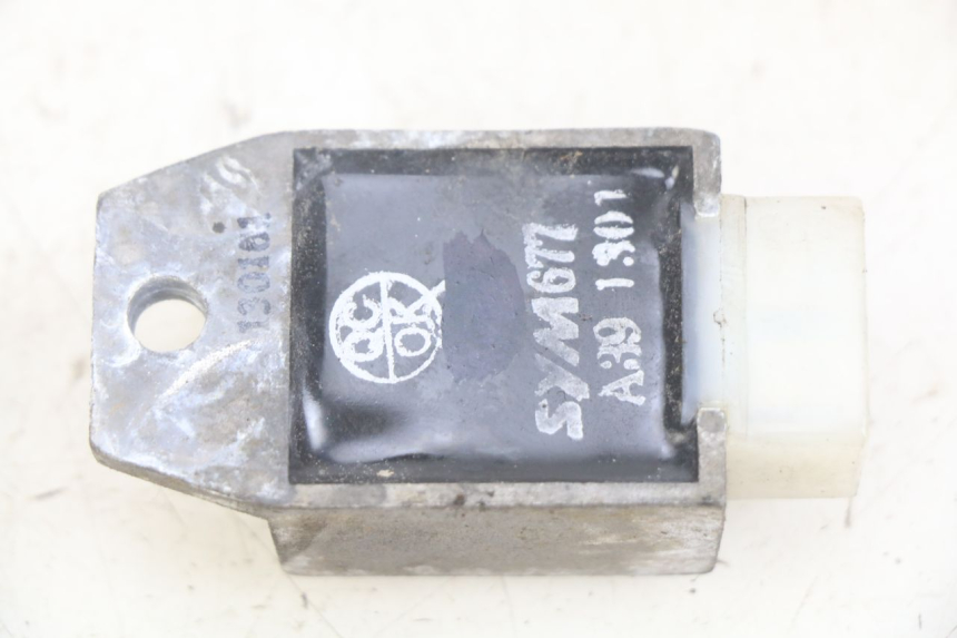 photo de LADEREGLER SYM MIO 50 (2011 - 2017) - Zoom auf Gebrauchszustand