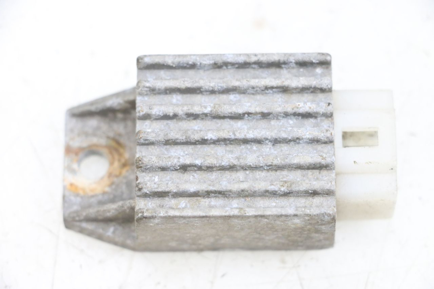 photo de REGLER LICHTMASCHINE SYM MIO 50 (2005 - 2010) - Hauptansicht