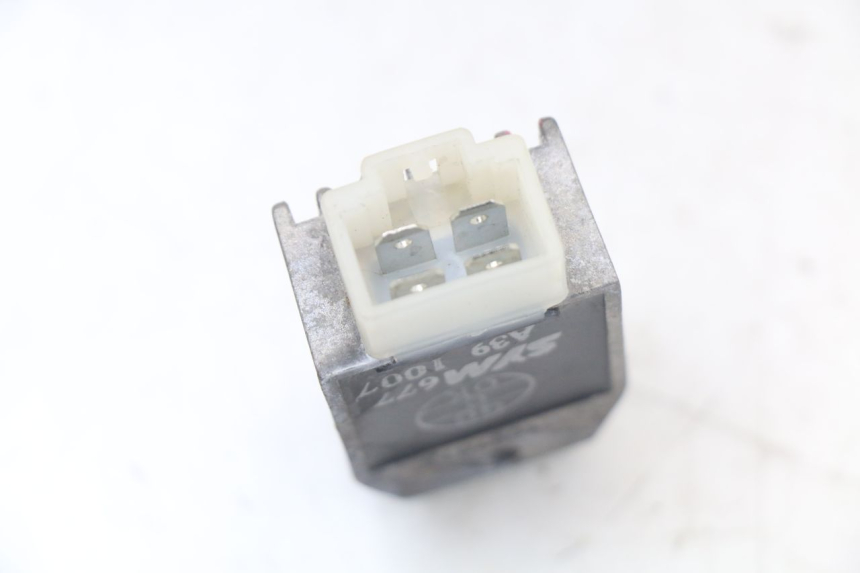 photo de LADEREGLER SYM MIO 50 (2011 - 2017) - Zoom auf Gebrauchszustand